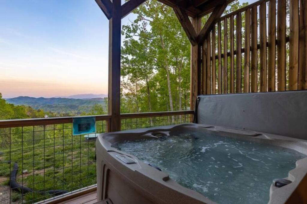 The Appalachian - Your Pigeon Forge Dream Cabin Sevierville Bagian luar foto