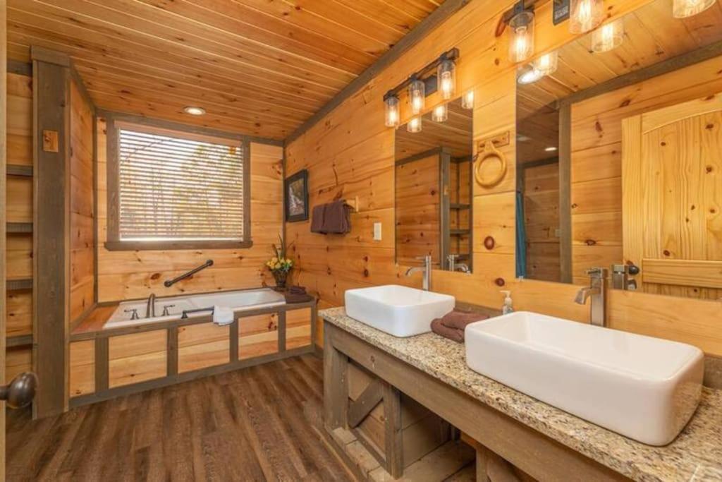 The Appalachian - Your Pigeon Forge Dream Cabin Sevierville Bagian luar foto