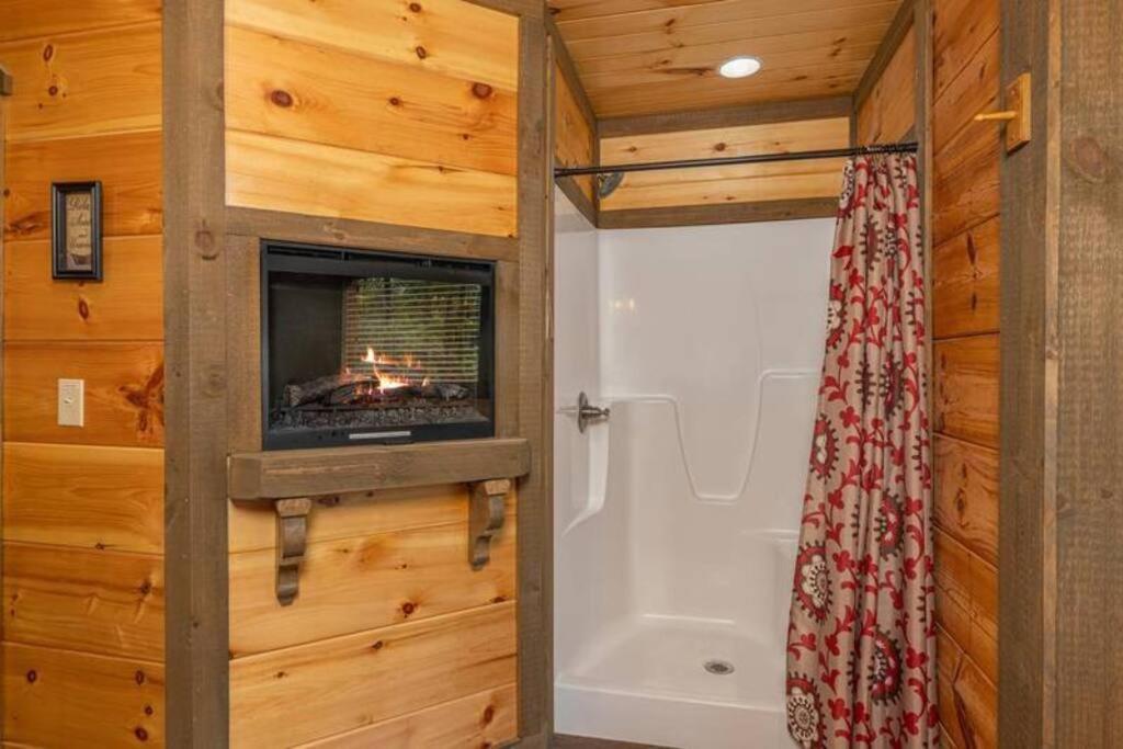 The Appalachian - Your Pigeon Forge Dream Cabin Sevierville Bagian luar foto