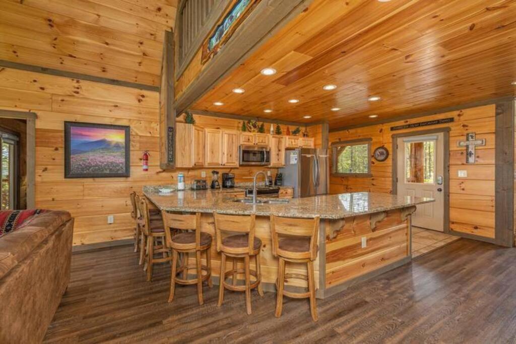 The Appalachian - Your Pigeon Forge Dream Cabin Sevierville Bagian luar foto